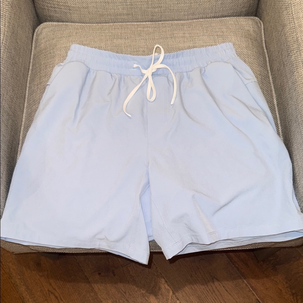 Blue men’s lululemon athletic shorts
Excellent condition Worn